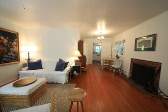 1 Throckmorton Ln in Mill Valley, CA - Building Photo - Building Photo