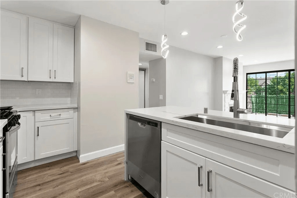 3631 S Bear St in Santa Ana, CA - Building Photo