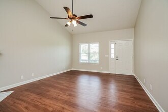 1059 Cedar Creek Village Rd in Mount Juliet, TN - Building Photo - Building Photo