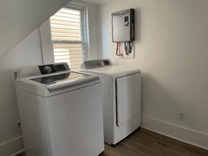 242 W 29th St in Norfolk, VA - Building Photo - Building Photo