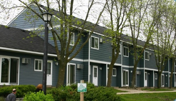 Trailside Townhomes in Albert Lea, MN - Building Photo