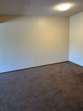 503 15th Ave SE in St. Cloud, MN - Building Photo - Building Photo