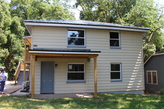 4393 Florence Dr in Marianna, FL - Building Photo - Building Photo