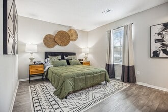 North Oaks Landing in Raleigh, NC - Foto de edificio - Building Photo