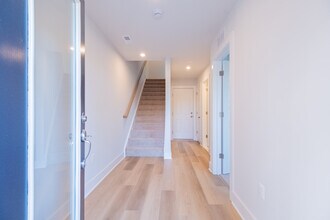 9987 Magnolia Ridge Dr in Glen Allen, VA - Building Photo - Building Photo