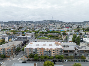2690 Harrison St in San Francisco, CA - Foto de edificio - Building Photo