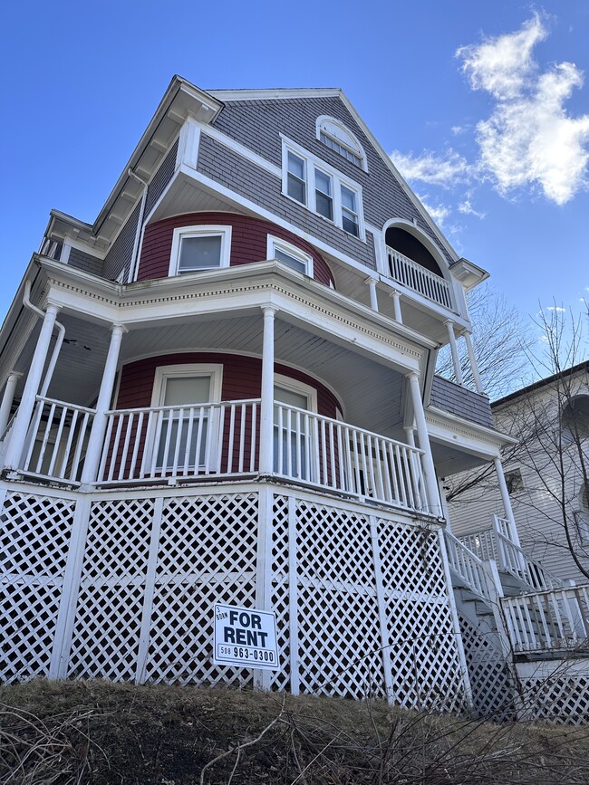 16 Hillside Ave in Boylston, MA - Building Photo - Building Photo