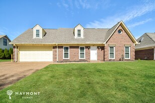 7486 Hedgington Dr, Unit 208 in Memphis, TN - Building Photo