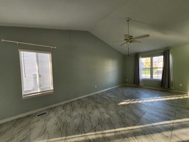 13862 Isle Royal Cir in Plainfield, IL - Building Photo - Building Photo