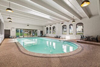 Trailgrove Apartments in Denver, CO - Foto de edificio - Building Photo