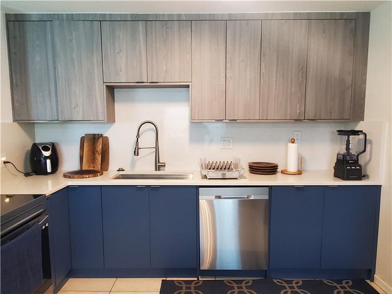 558 SE 27th Terrace in Boynton Beach, FL - Building Photo