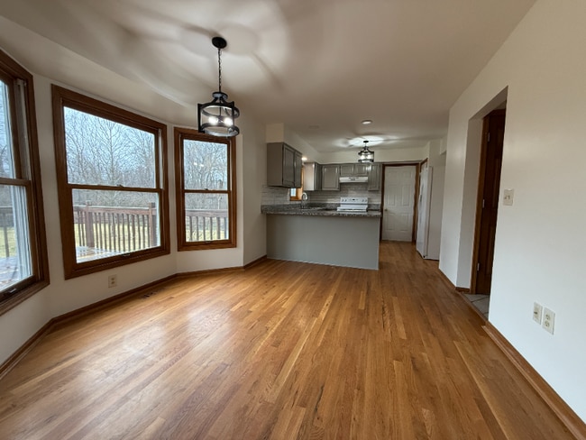 10255 Cedarwood Dr in Union, KY - Building Photo - Building Photo