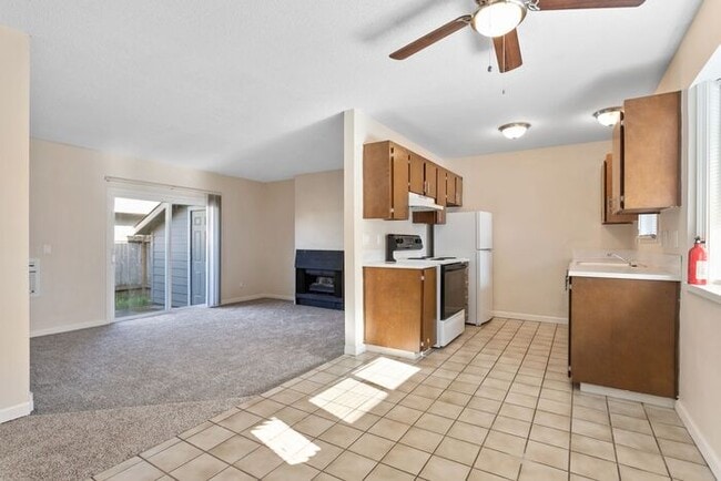 property at 16540 NE Glisan St
