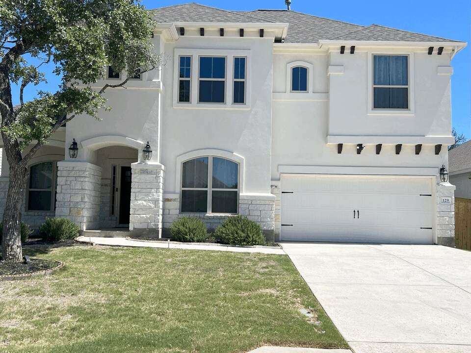 129 Red Granite Rd in Georgetown, TX - Building Photo