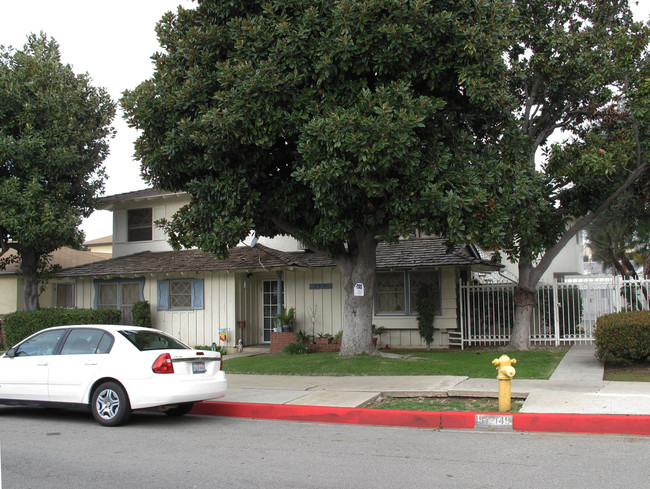 157 S Bandy Ave in West Covina, CA - Foto de edificio - Building Photo