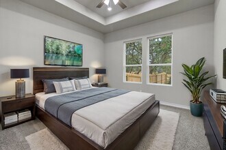 13862 Enzo Gate in San Antonio, TX - Building Photo - Building Photo