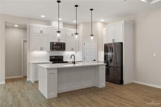 1209 S San Antonio St in Mission, TX - Building Photo - Building Photo