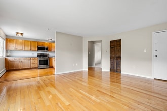 28 Fernview Ave in North Andover, MA - Building Photo - Building Photo