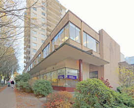 The Royal George in North Vancouver, BC - Building Photo - Building Photo