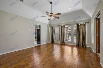 1 Creekmere Dr in Roanoke, TX - Building Photo - Building Photo