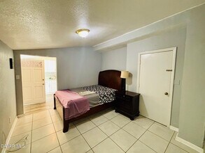 318 Sugar Loaf Dr in Palmdale, CA - Building Photo - Building Photo