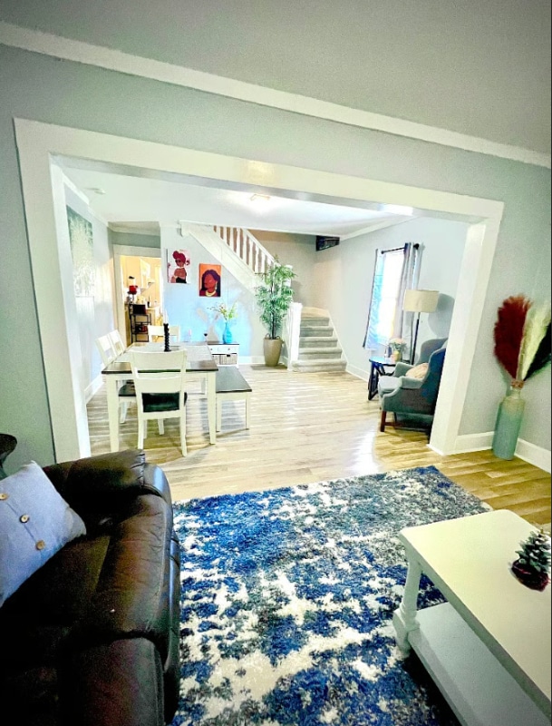 3004 E Michigan St in Indianapolis, IN - Foto de edificio - Building Photo