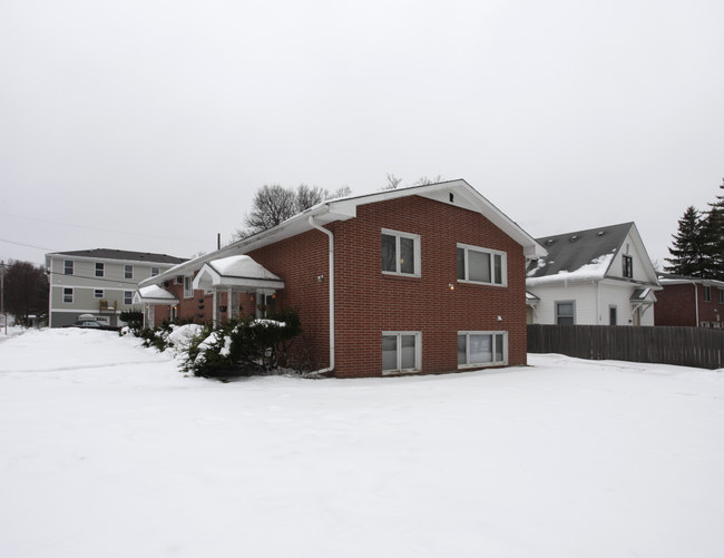 1501 S 19th St in Lincoln, NE - Building Photo - Building Photo