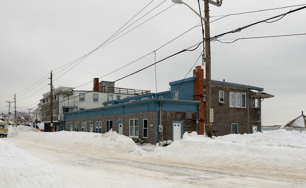 843-845 Nantasket Ave in Hull, MA - Foto de edificio