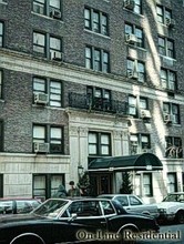 205 E 69th St in New York, NY - Building Photo - Building Photo