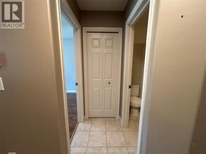 847 Cousineau Rd in Windsor, ON - Building Photo - Building Photo