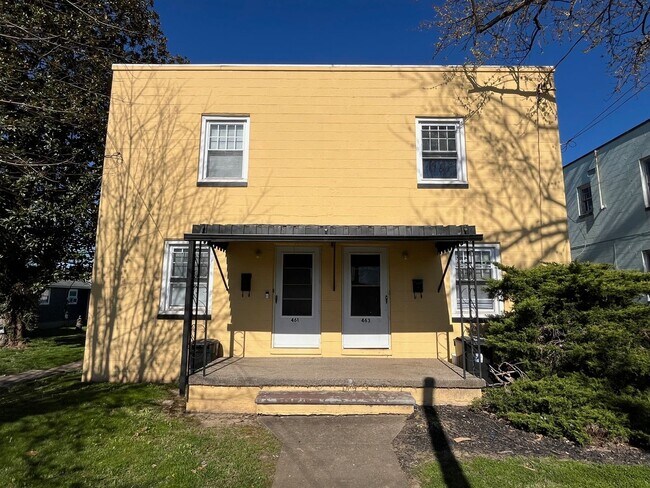 property at 463 16th St