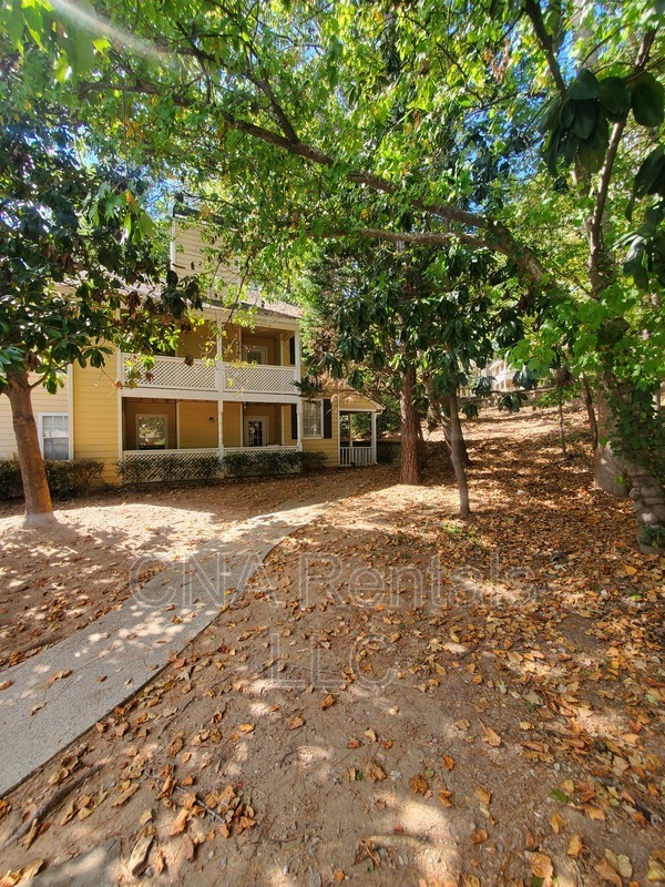property at 4100 Riverlook Pkwy SE