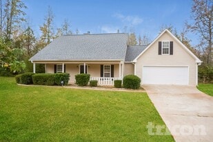 25 Longcreek Ct in Covington, GA - Building Photo
