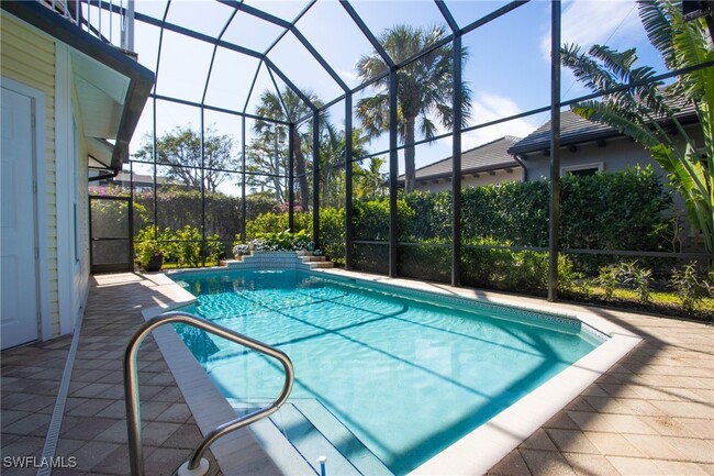 property at 476 1st Ave N