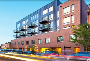Colewood Apartments in Denver, CO - Building Photo