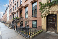 299 Henry St in Brooklyn, NY - Building Photo - Building Photo