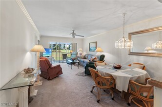 41 High Point Cir S in Naples, FL - Building Photo - Building Photo