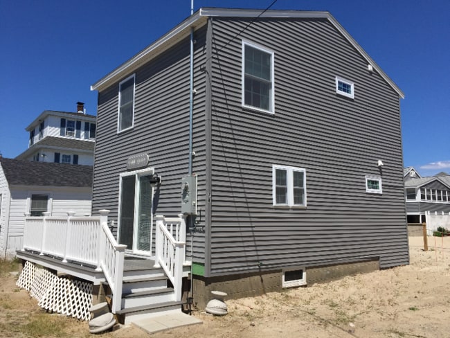 property at 7 Atlantic Ave