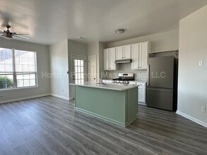 6461 Topside Ave in Flowery Branch, GA - Building Photo - Building Photo