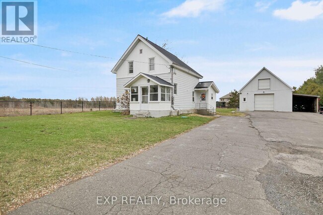1558 Stagecoach Rd in Ottawa, ON - Building Photo - Building Photo