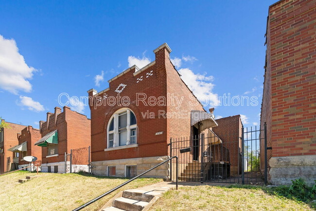 property at 4038 California Ave