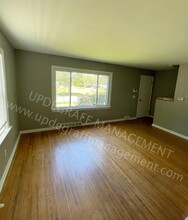 105 Shelbourne Rd in Rochester, NY - Building Photo - Building Photo