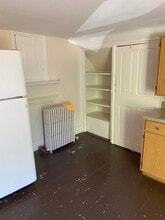 27 Union St in Holbrook, MA - Building Photo - Building Photo
