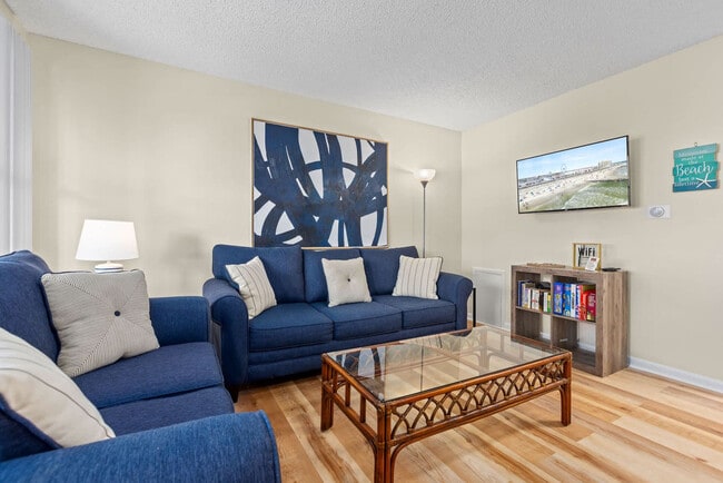property at 875 Plymouth Pl