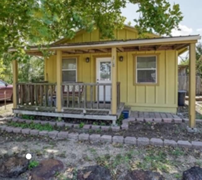 property at 128 Gonzales St