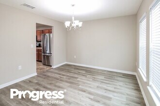 9350 Caracara Drive in Jacksonville, FL - Foto de edificio - Building Photo