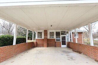 4038 Old Church Rd in Mechanicsville, VA - Building Photo - Building Photo