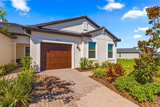 property at 10721 Gable Dig Lp