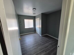 1344 E Pueblo Ave in Phoenix, AZ - Building Photo - Building Photo