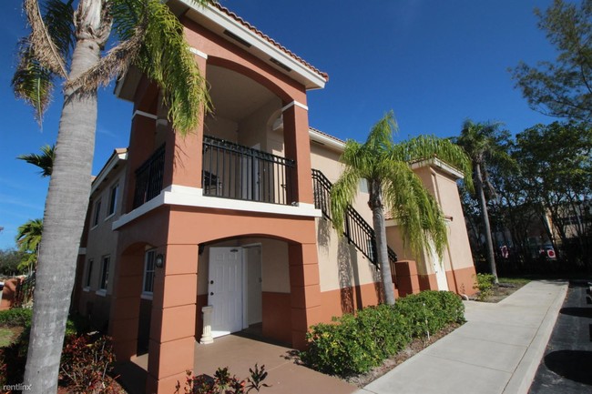 3504 Briar Bay Blvd-Unit -Apt 106 in Royal Palm Beach, FL - Foto de edificio - Building Photo